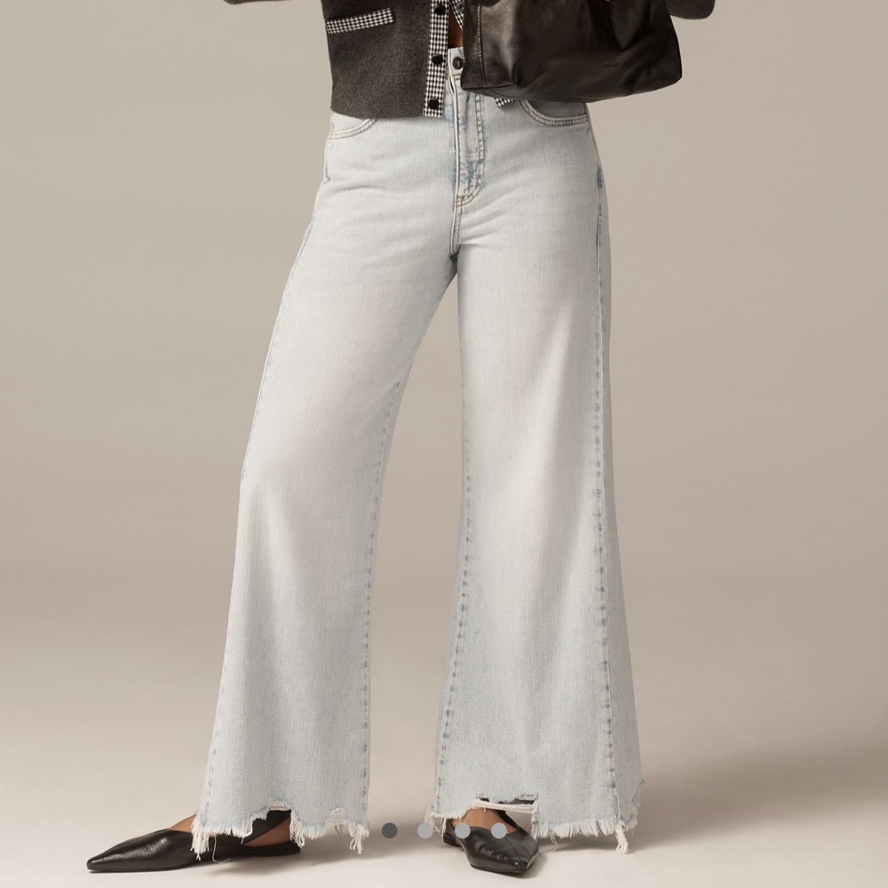 Anthro Pilcro Adi Curly High Rise Flare Jeans